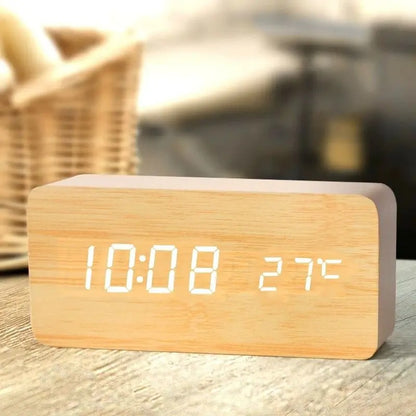 horloge digitale à poser trois alarmes programmables